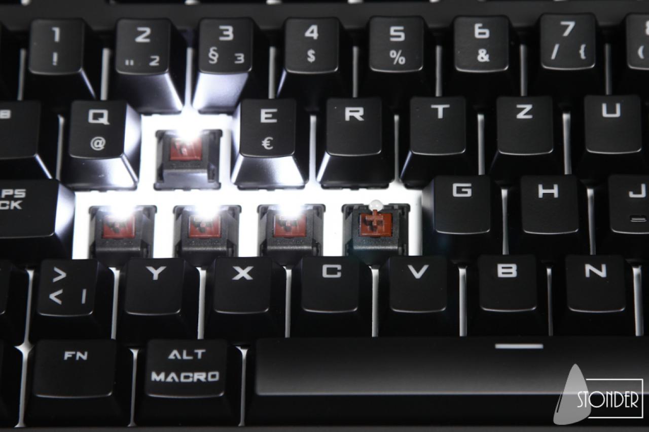 [13/02/2015] Cooler Master CM Storm Trigger Z (9)