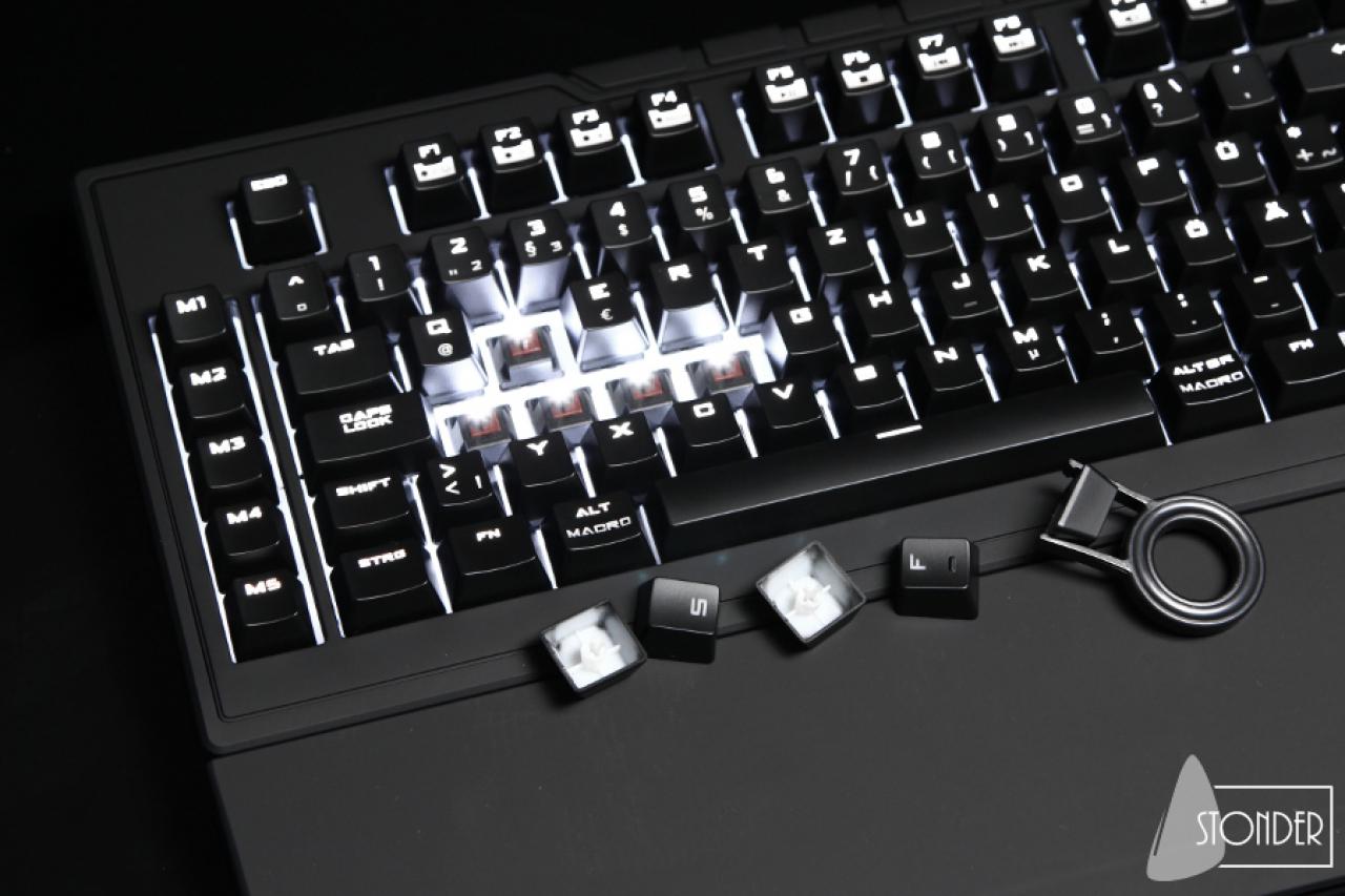 [13/02/2015] Cooler Master CM Storm Trigger Z (8)
