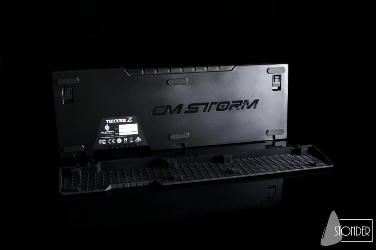 [13/02/2015] Cooler Master CM Storm Trigger Z (16)
