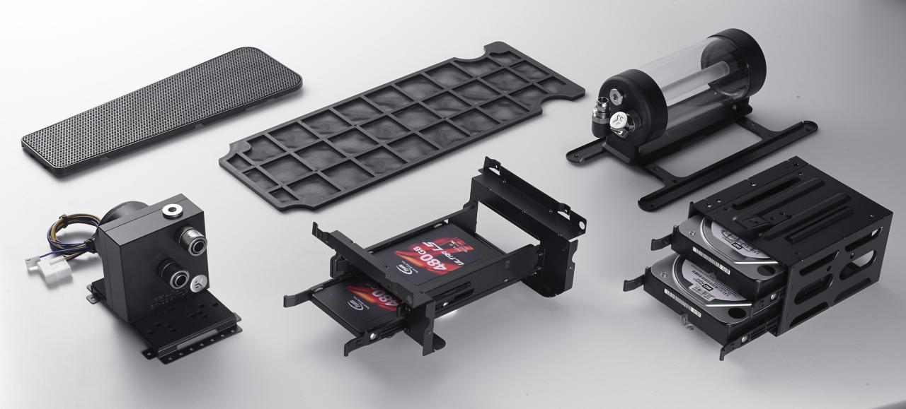 [27/02/2015] Bitfenix Aegis: Midi-Tower mit Front-Display und Wakü-Optionen (9)