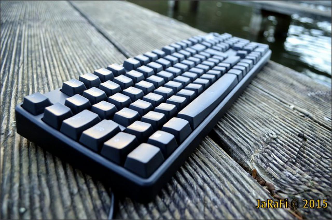 [24/02/2015] Tt Esports Poseidon Z Illuminated (13)