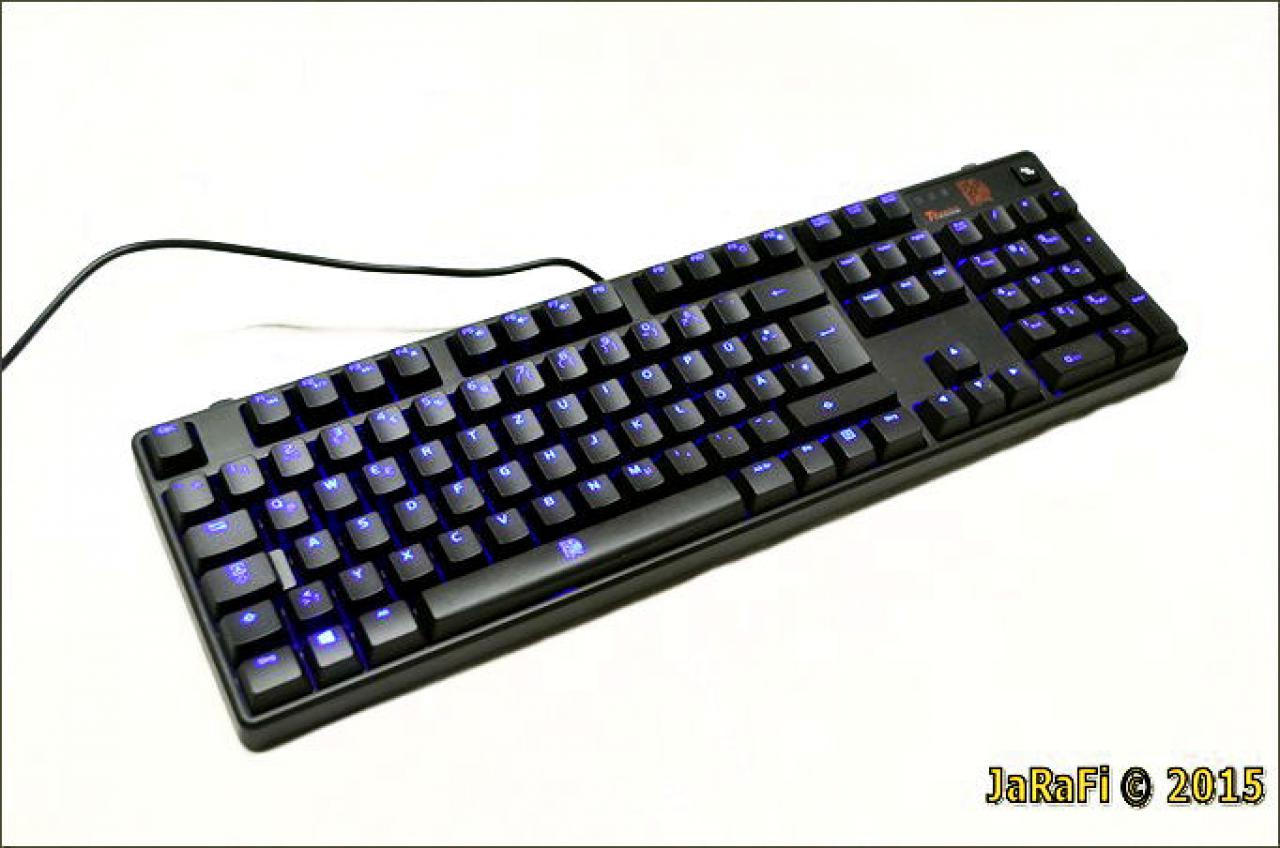 [24/02/2015] Tt Esports Poseidon Z Illuminated (3)