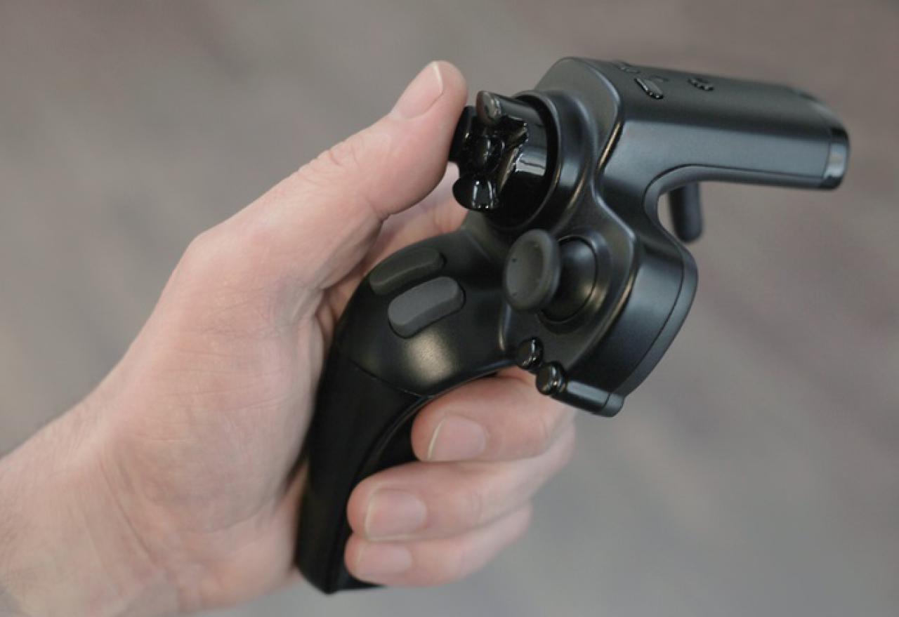 [27/02/2015] Grifta auf Kickstarter: Modularer, erweiterbarer Controller mit mechanischen Tasten (1)