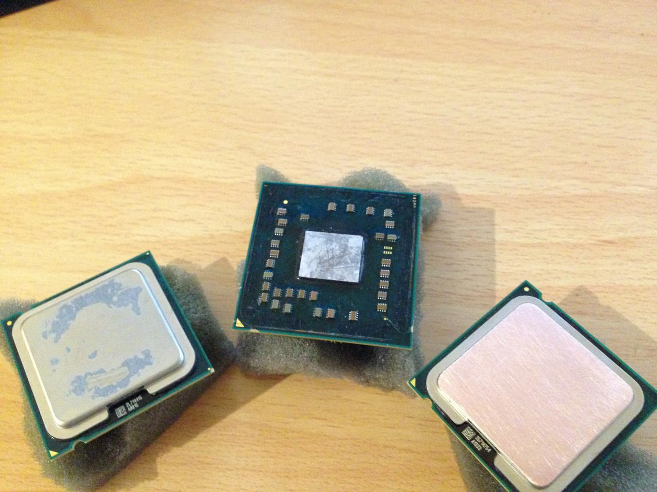 [27/02/2015] Update vom 01.03. mit zerlegten und vereisten Chips (19)