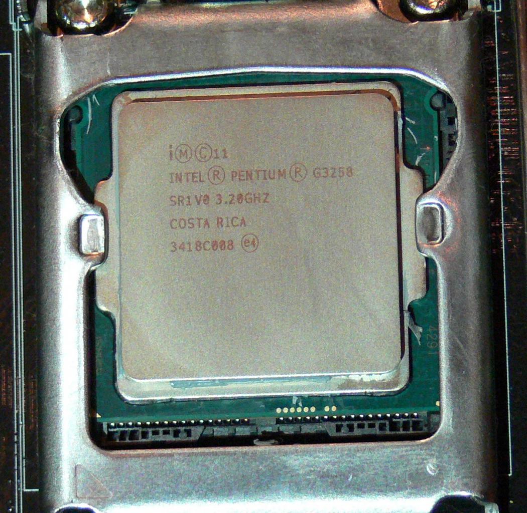 [27/02/2015] Update vom 01.03. mit zerlegten und vereisten Chips (23)