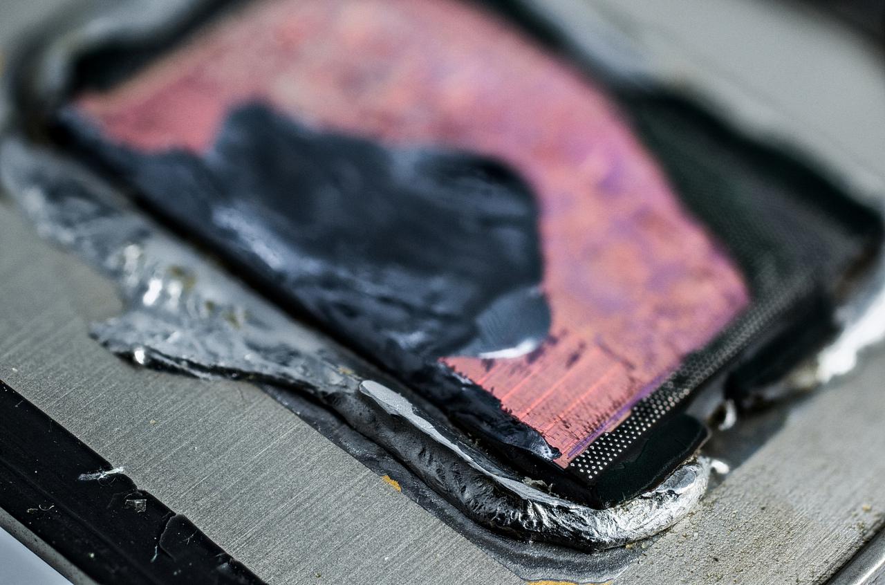 [27/02/2015] Update vom 01.03. mit zerlegten und vereisten Chips (15)
