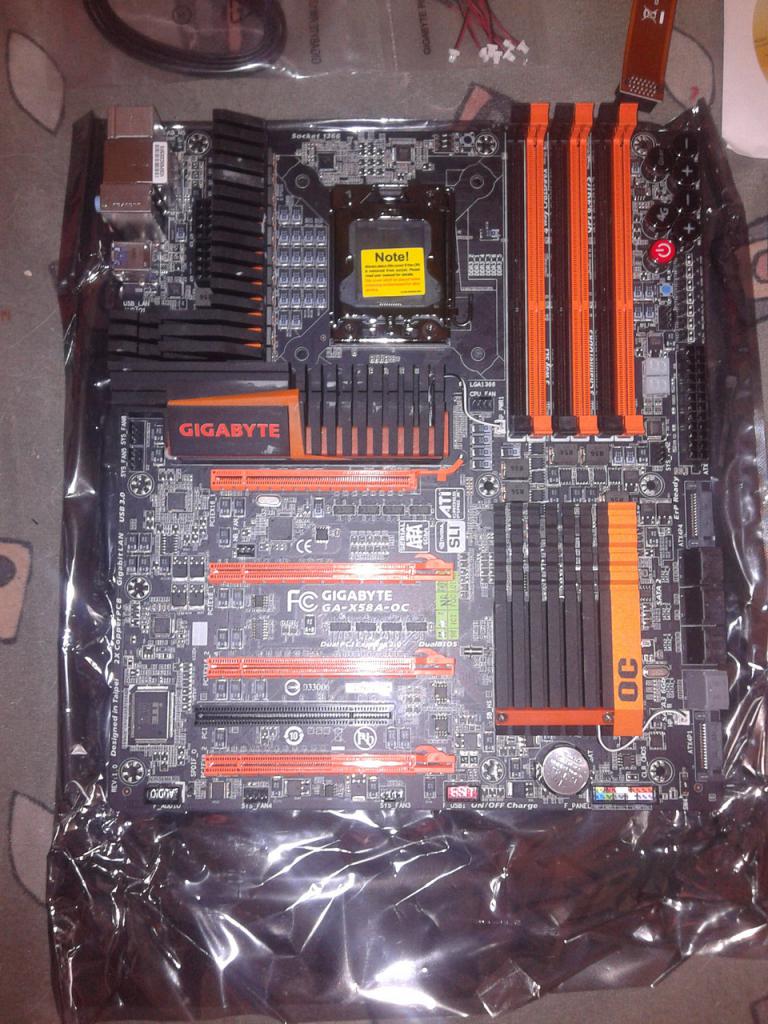 [20/02/2015] Update vom 22.02.2015 mit neuen Mainboard-Bildern (12)