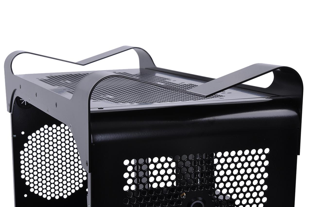 [05/02/2015] Phobya Black Owl: Handgefertigtes 480-Euro-Gehäuse aus Aluminium (3)