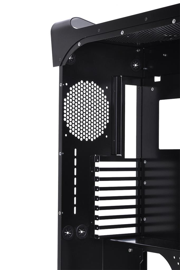 [05/02/2015] Phobya Black Owl: Handgefertigtes 480-Euro-Gehäuse aus Aluminium (5)