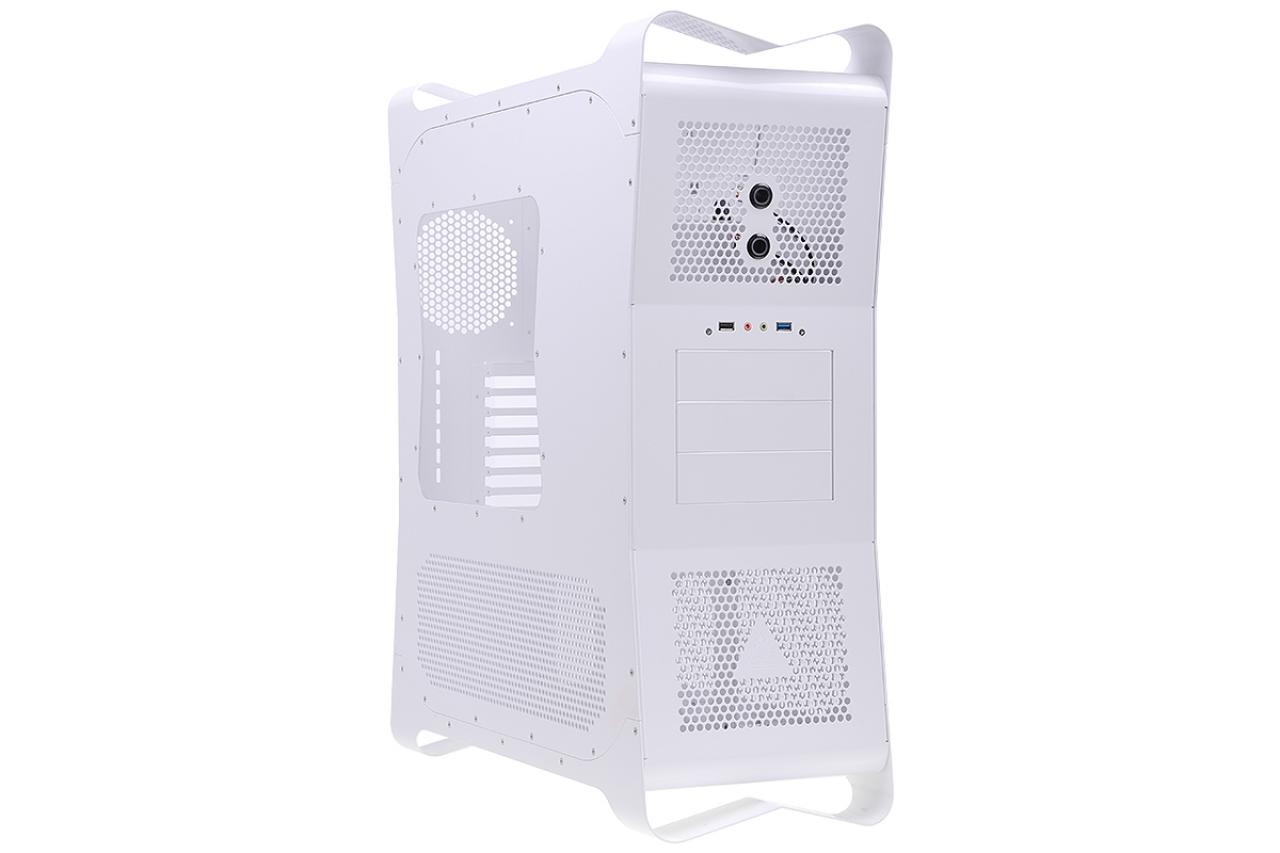 [05/02/2015] Phobya Black Owl: Handgefertigtes 480-Euro-Gehäuse aus Aluminium (6)