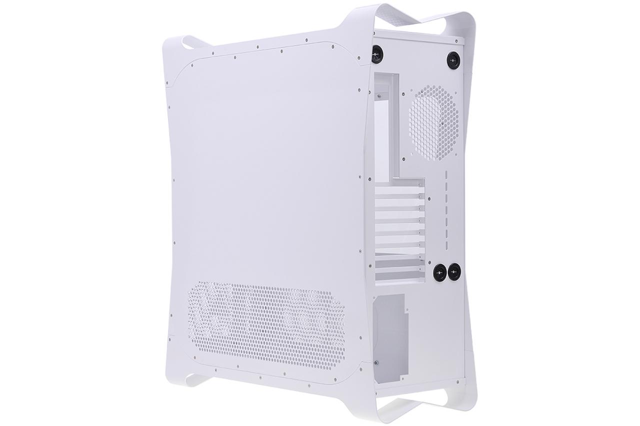 [05/02/2015] Phobya Black Owl: Handgefertigtes 480-Euro-Gehäuse aus Aluminium (7)