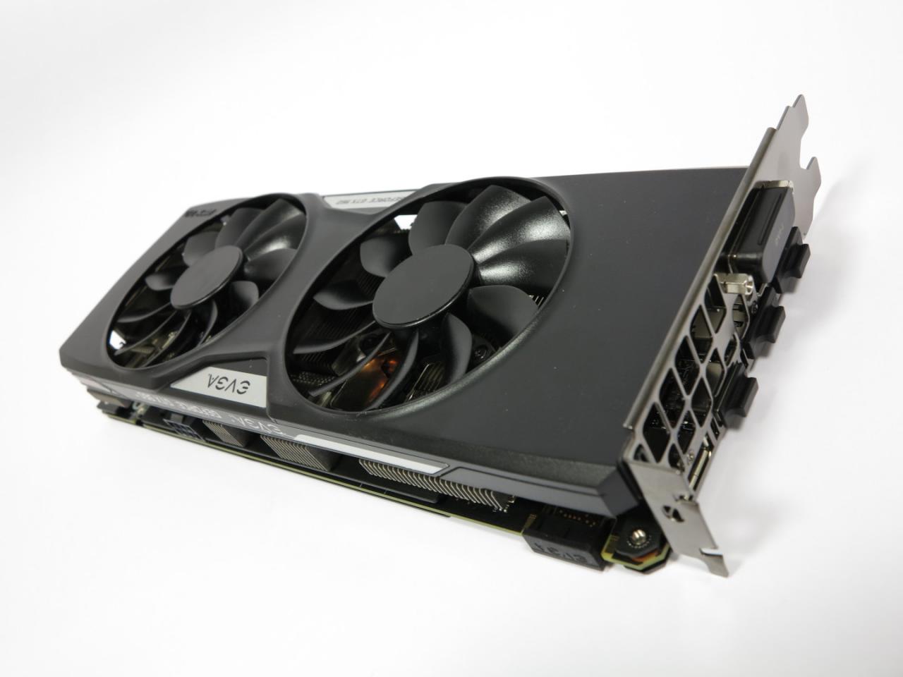[23/03/2015] EVGA GTX 960 SSC/4G im Test: Wie stark profitiert die Mittelklasse-GPU von 4 GiByte VRAM? (5)