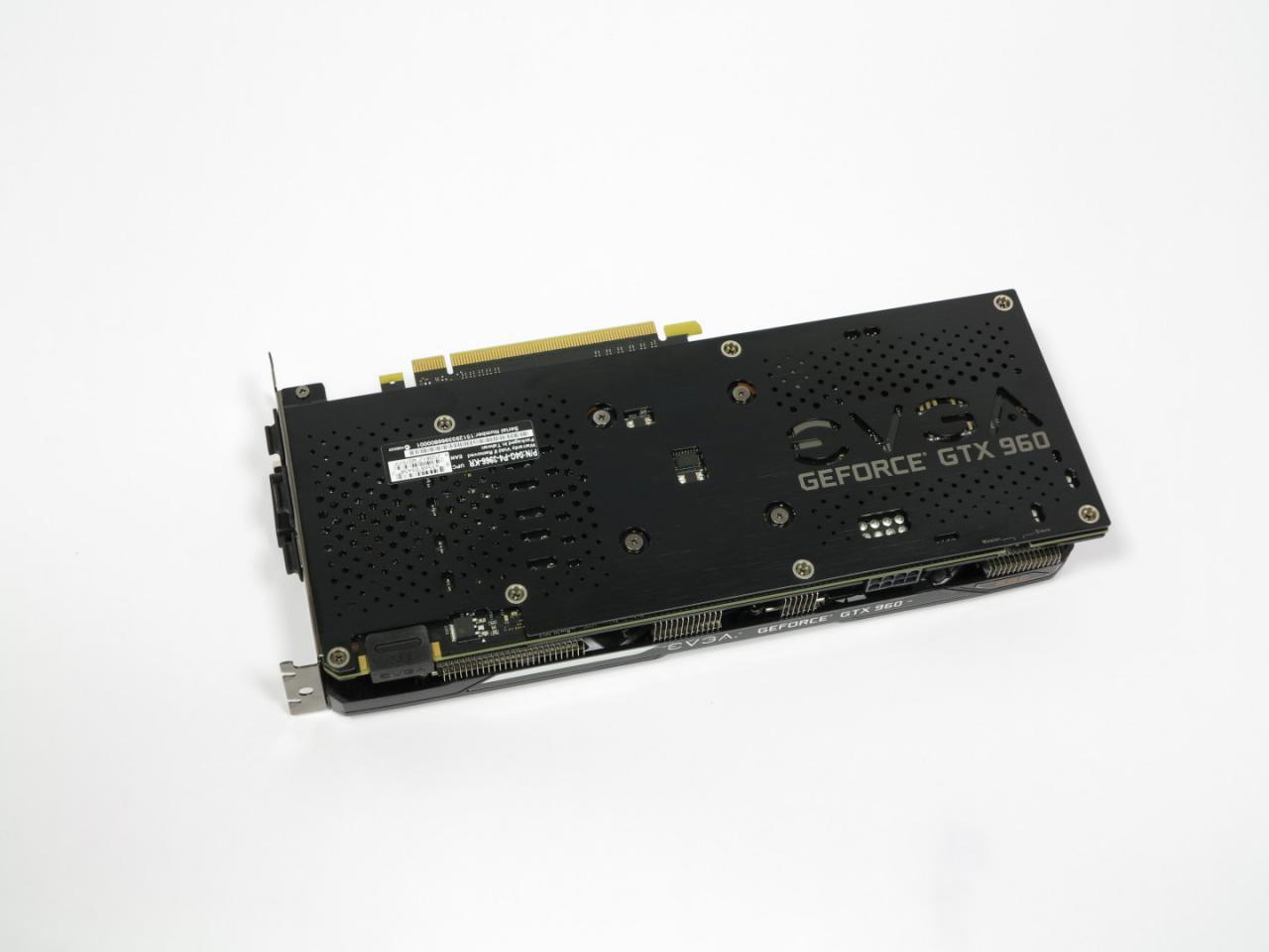 [23/03/2015] EVGA GTX 960 SSC/4G im Test: Wie stark profitiert die Mittelklasse-GPU von 4 GiByte VRAM? (9)