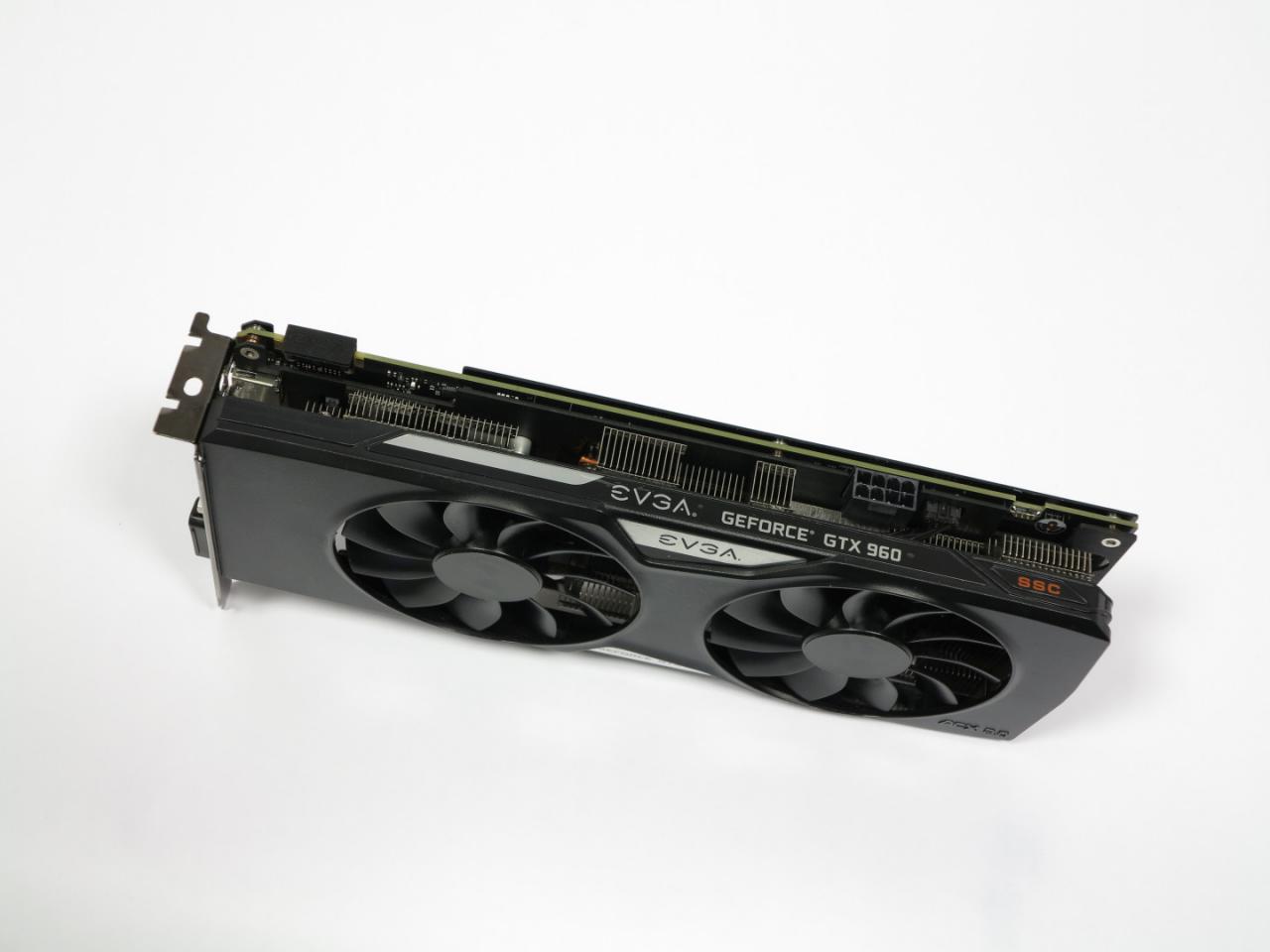 [23/03/2015] EVGA GTX 960 SSC/4G im Test: Wie stark profitiert die Mittelklasse-GPU von 4 GiByte VRAM? (10)