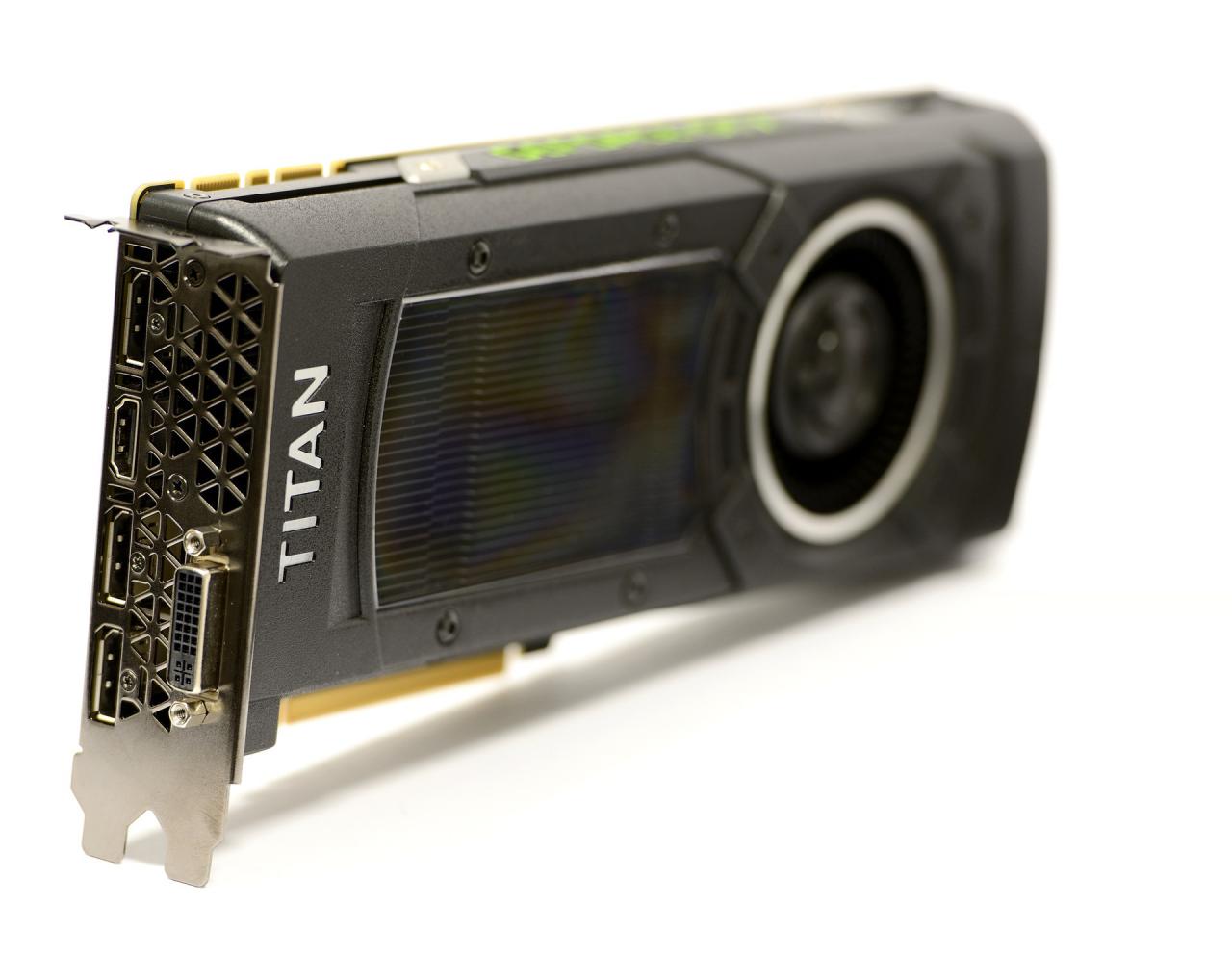 [17/03/2015] Geforce GTX Titan X 07