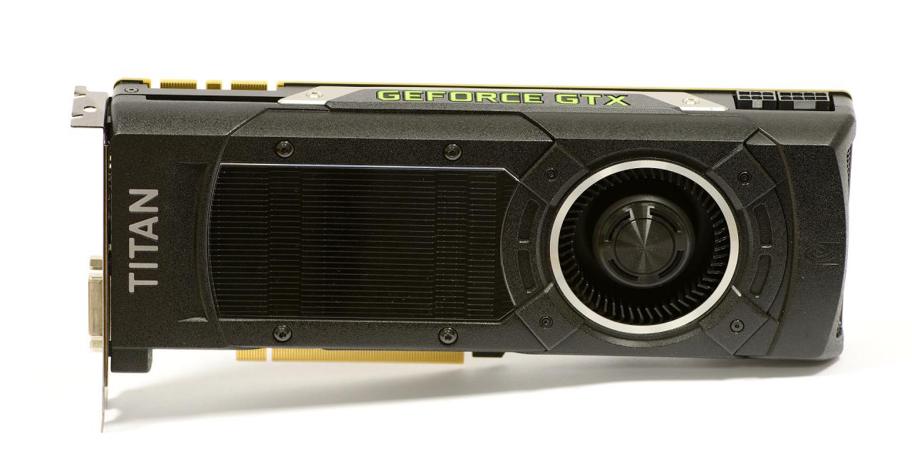 [17/03/2015] Geforce GTX Titan X 10