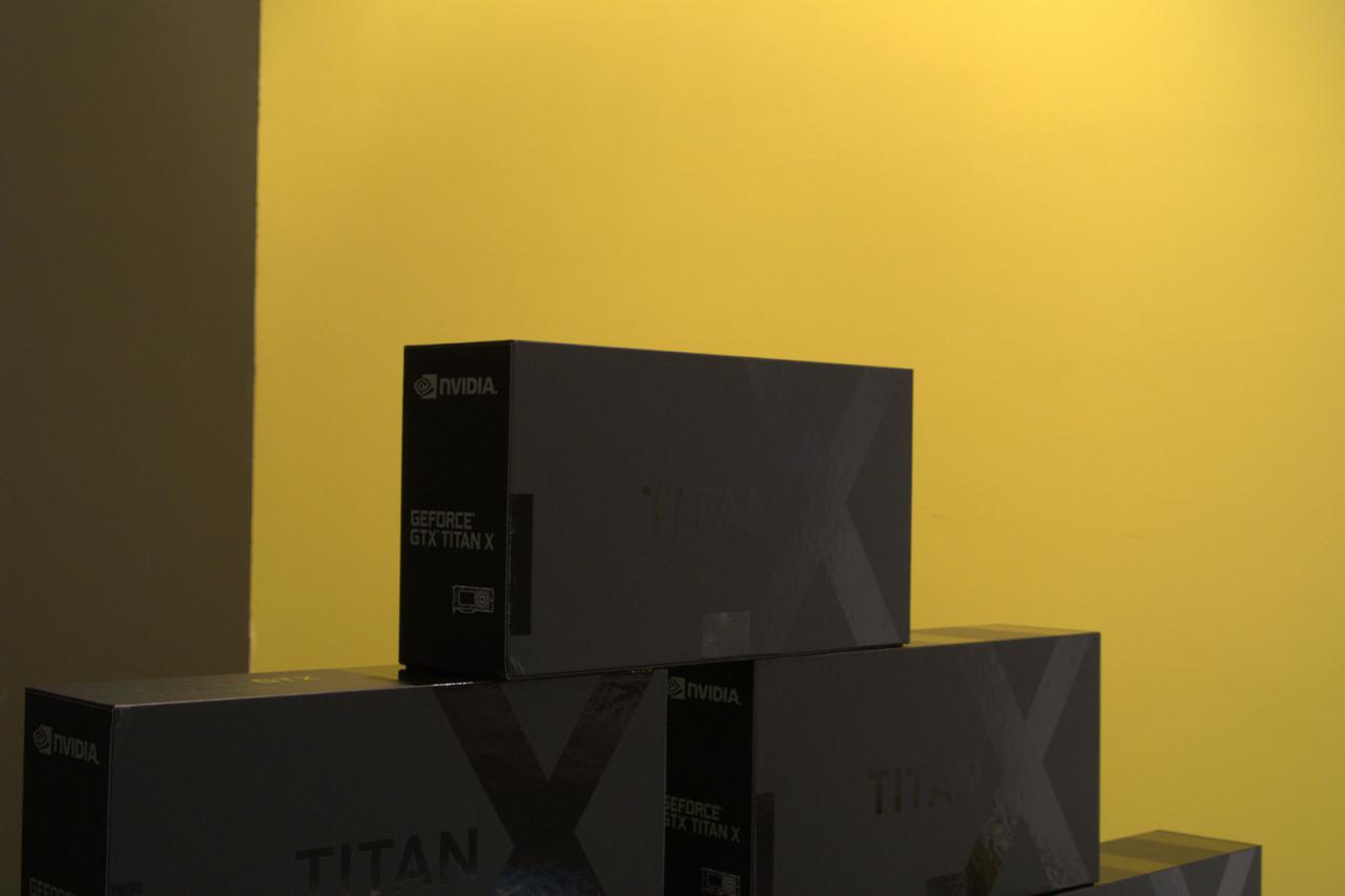 [11/03/2015] Nvidia Geforce GTX Titan X (2)