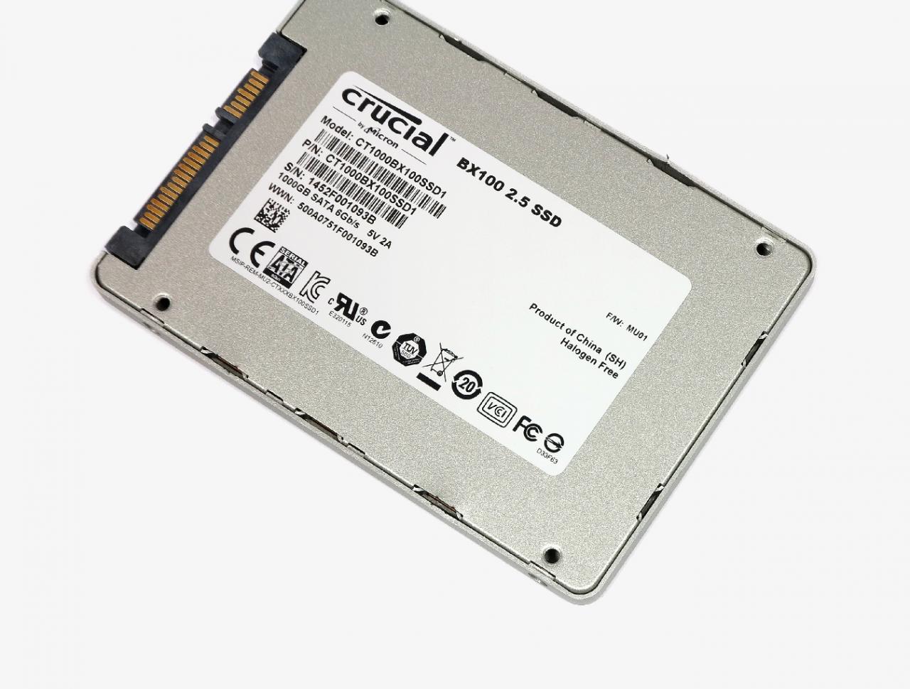[05/03/2015] Bei den neuen SSD-Gehäusen von Crucial gibt es kaum noch Schrauben.