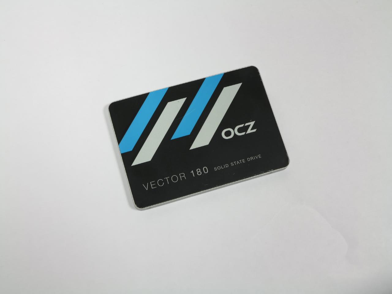 [26/03/2015] Vector 180: OCZ' neue Edel-SSD (7)