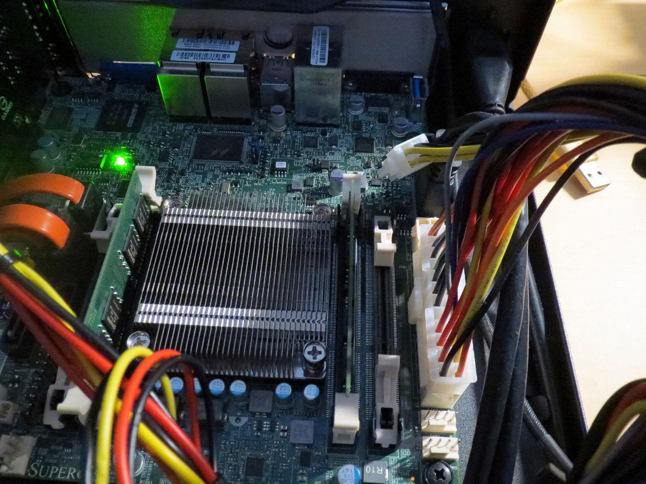 [04/03/2015] Intel-Atom-PC der anderen Art: 400-Euro-Mainboard, Kühler-Mods und mehr (20)