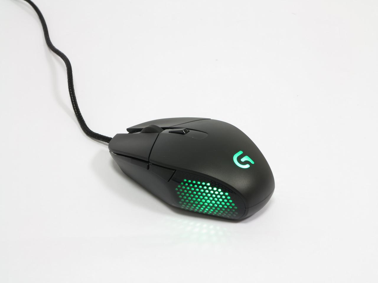 [24/03/2015] Logitech G303 Daedalus Apex: Logitechs neue, kompakte Spielermaus im Test (14)