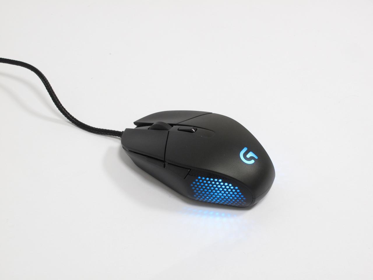 [24/03/2015] Logitech G303 Daedalus Apex: Logitechs neue, kompakte Spielermaus im Test (5)