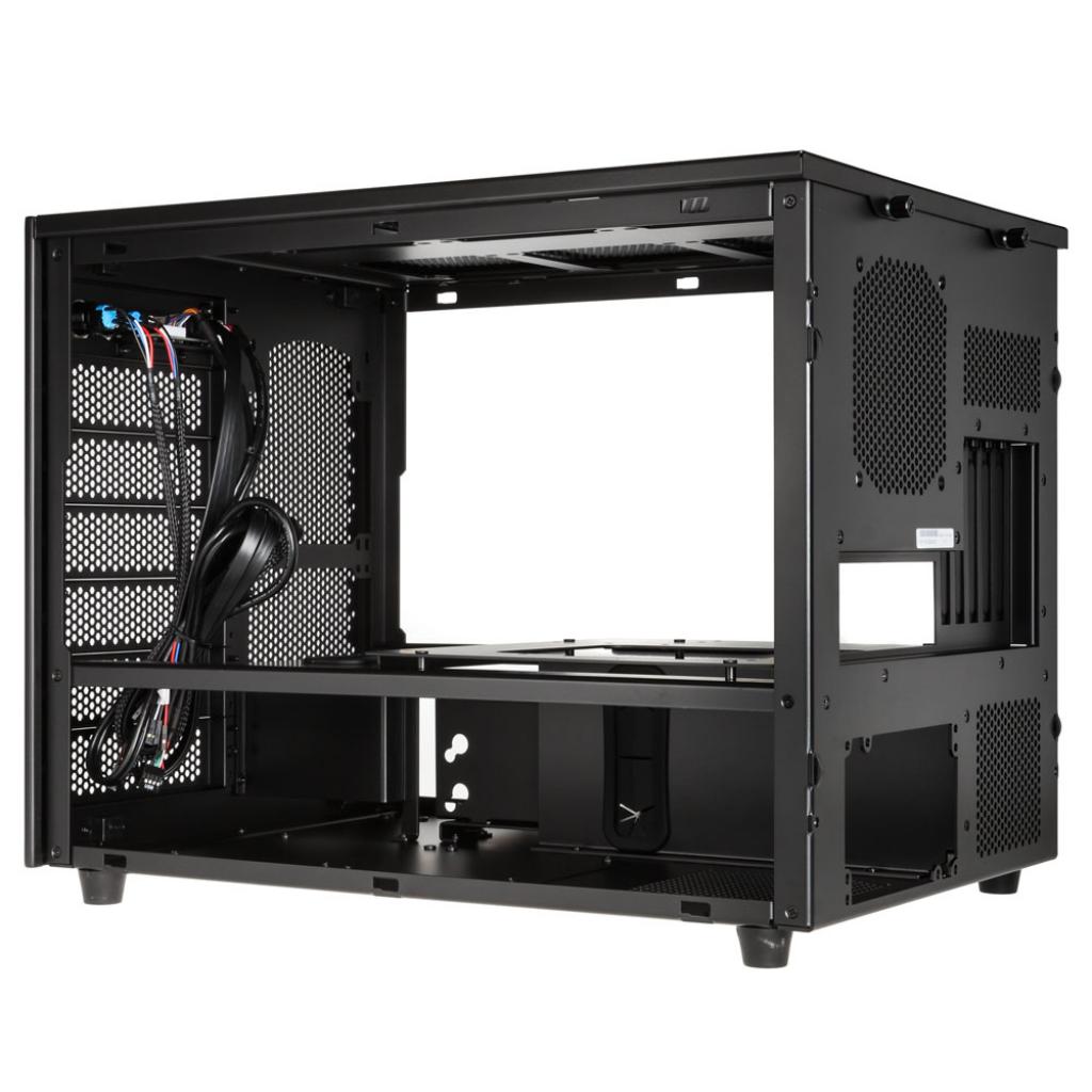 [25/03/2015] In Win 8.0.S.S. Cube Interieur