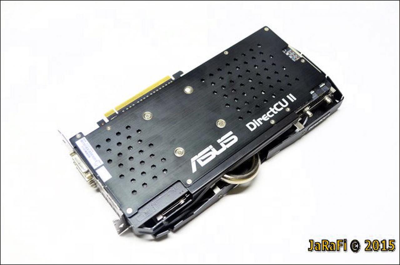 [20/04/2015] Asus R9 290 DirectCU II OC (5)