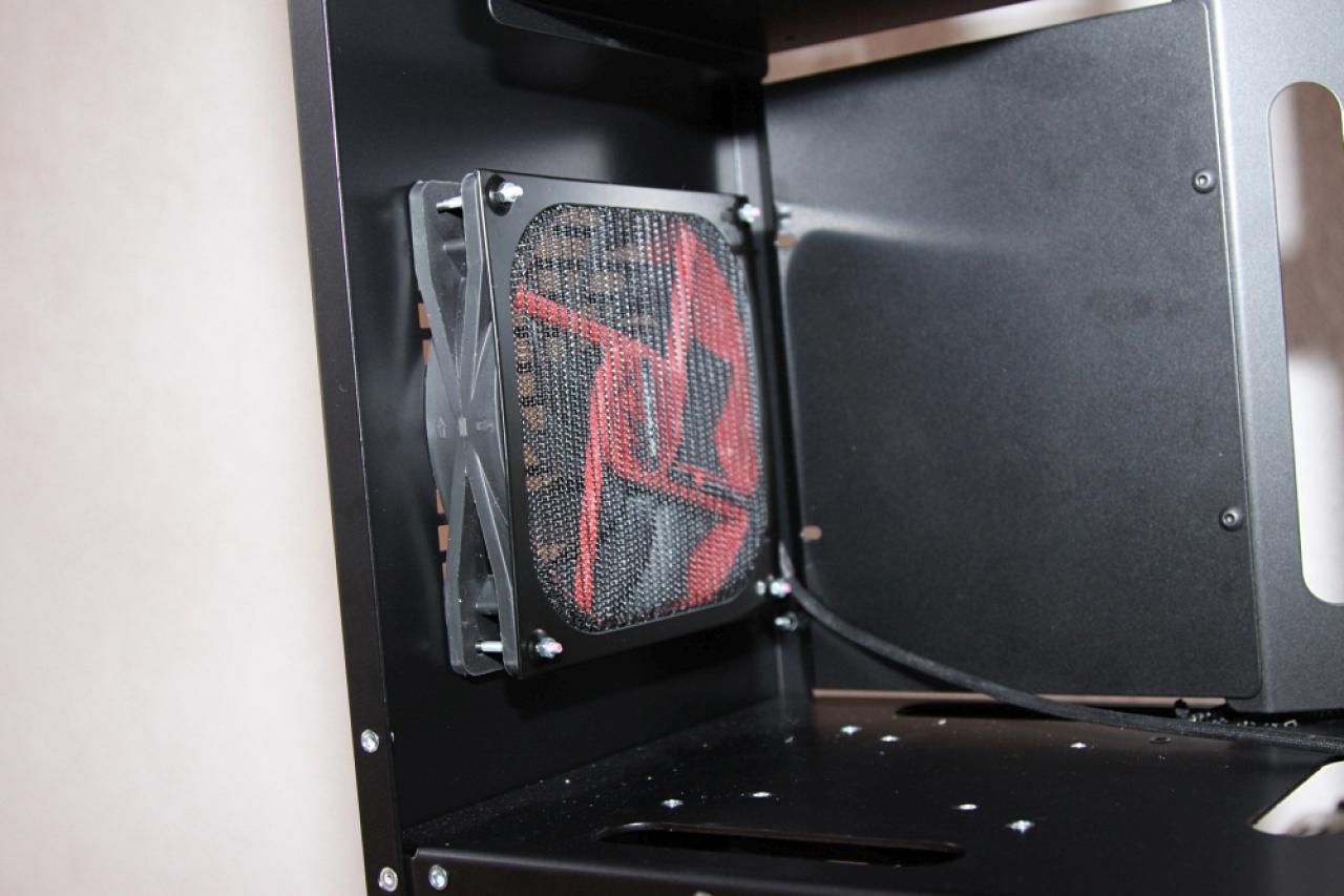 [17/04/2015] Luxuriöses PCGHX-Tagebuch: Core i7-5960X und GTX 980 SLI treffen auf 500-Euro-Gehäuse (16)