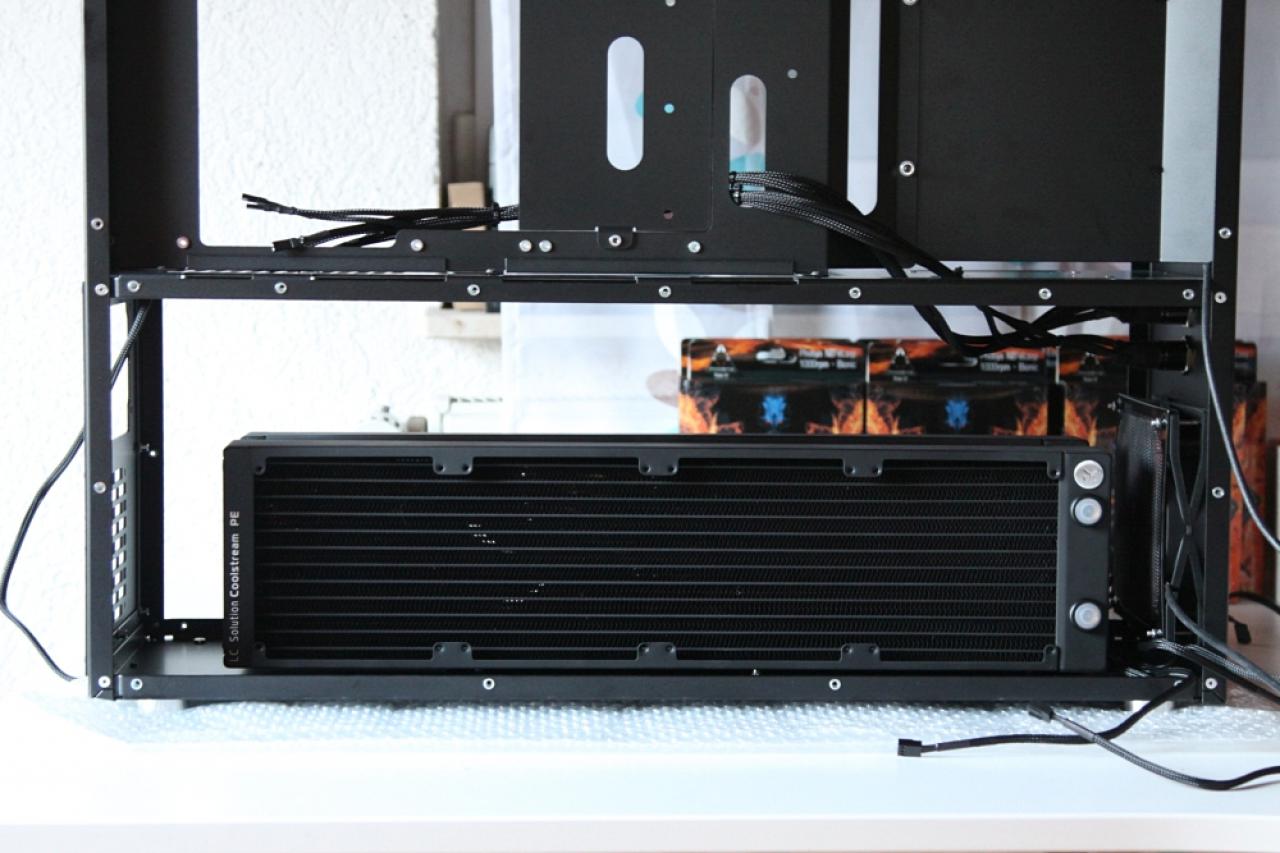 [17/04/2015] Luxuriöses PCGHX-Tagebuch: Core i7-5960X und GTX 980 SLI treffen auf 500-Euro-Gehäuse (26)