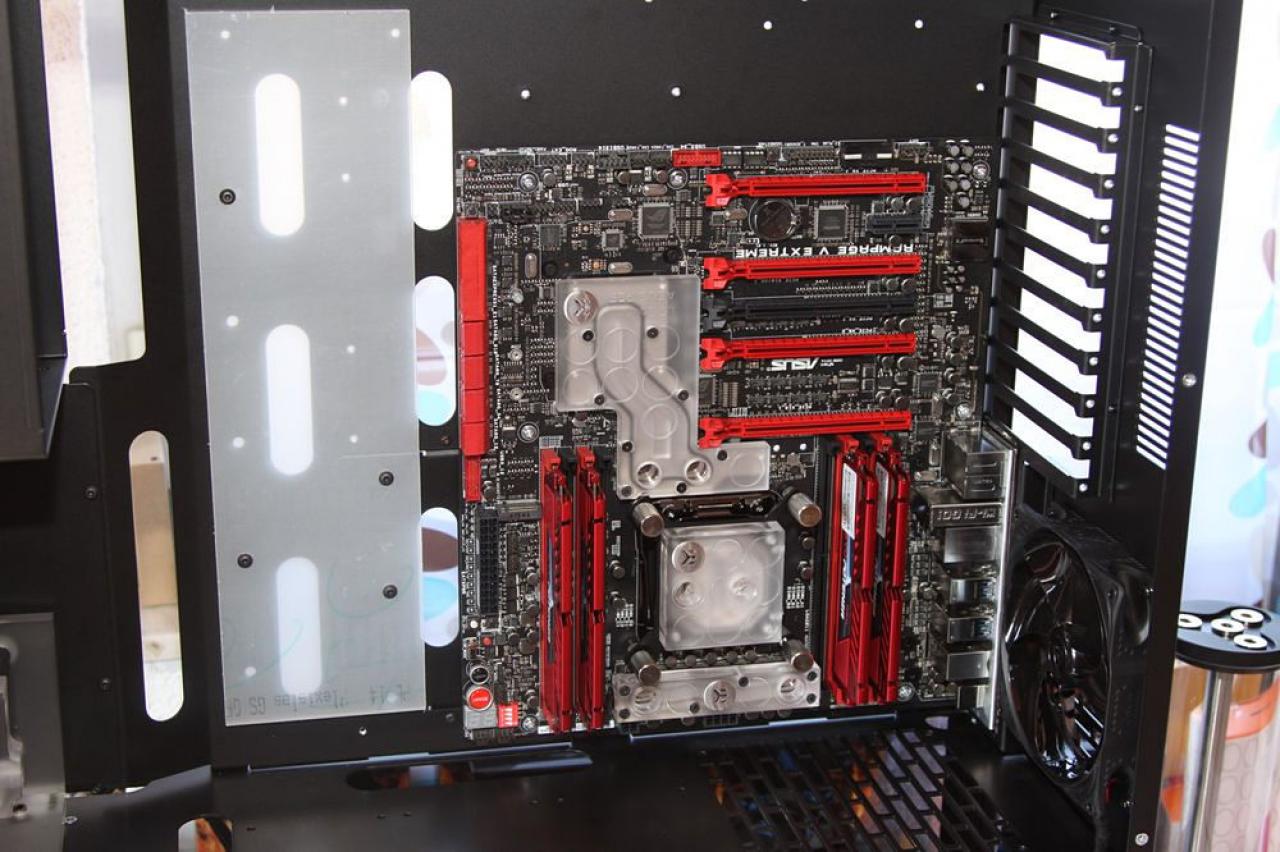 [17/04/2015] Luxuriöses PCGHX-Tagebuch: Core i7-5960X und GTX 980 SLI treffen auf 500-Euro-Gehäuse (57)