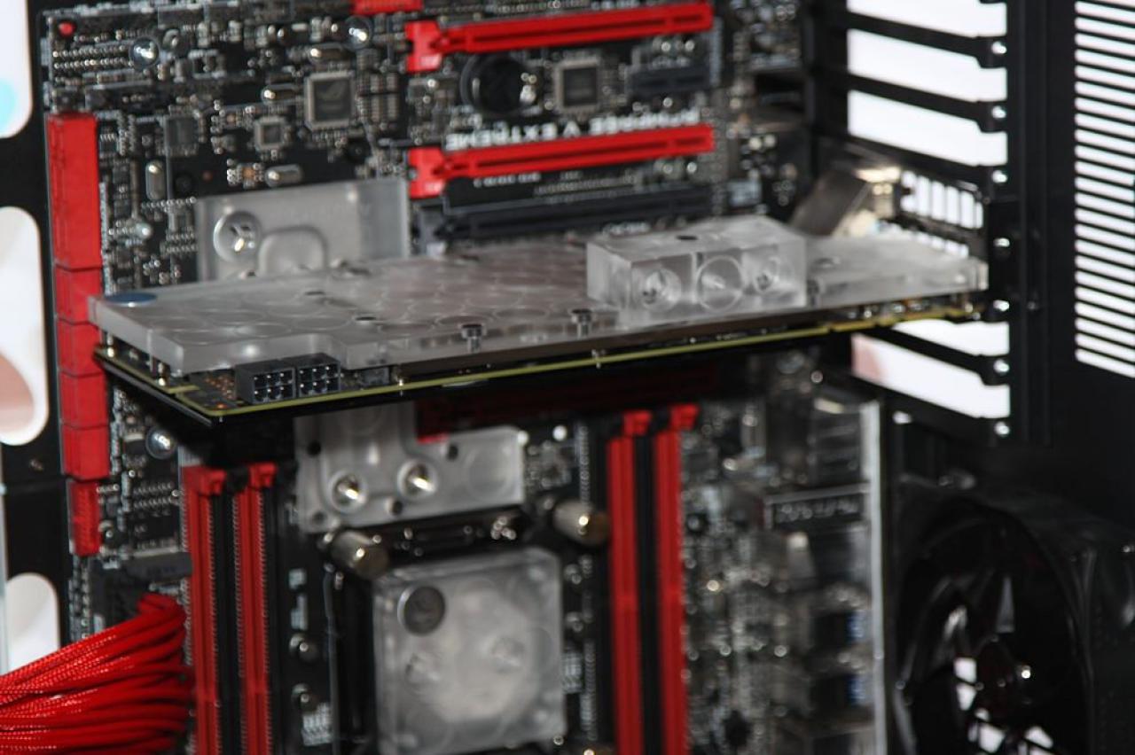[17/04/2015] Luxuriöses PCGHX-Tagebuch: Core i7-5960X und GTX 980 SLI treffen auf 500-Euro-Gehäuse (63)