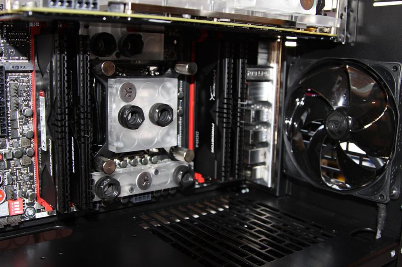 [17/04/2015] Luxuriöses PCGHX-Tagebuch: Core i7-5960X und GTX 980 SLI treffen auf 500-Euro-Gehäuse (82)