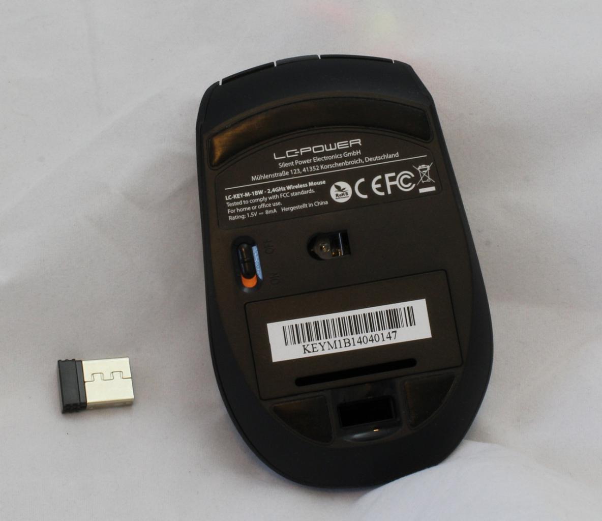 [07/04/2015] LC-Power LC-KEY-M-1BW (3)