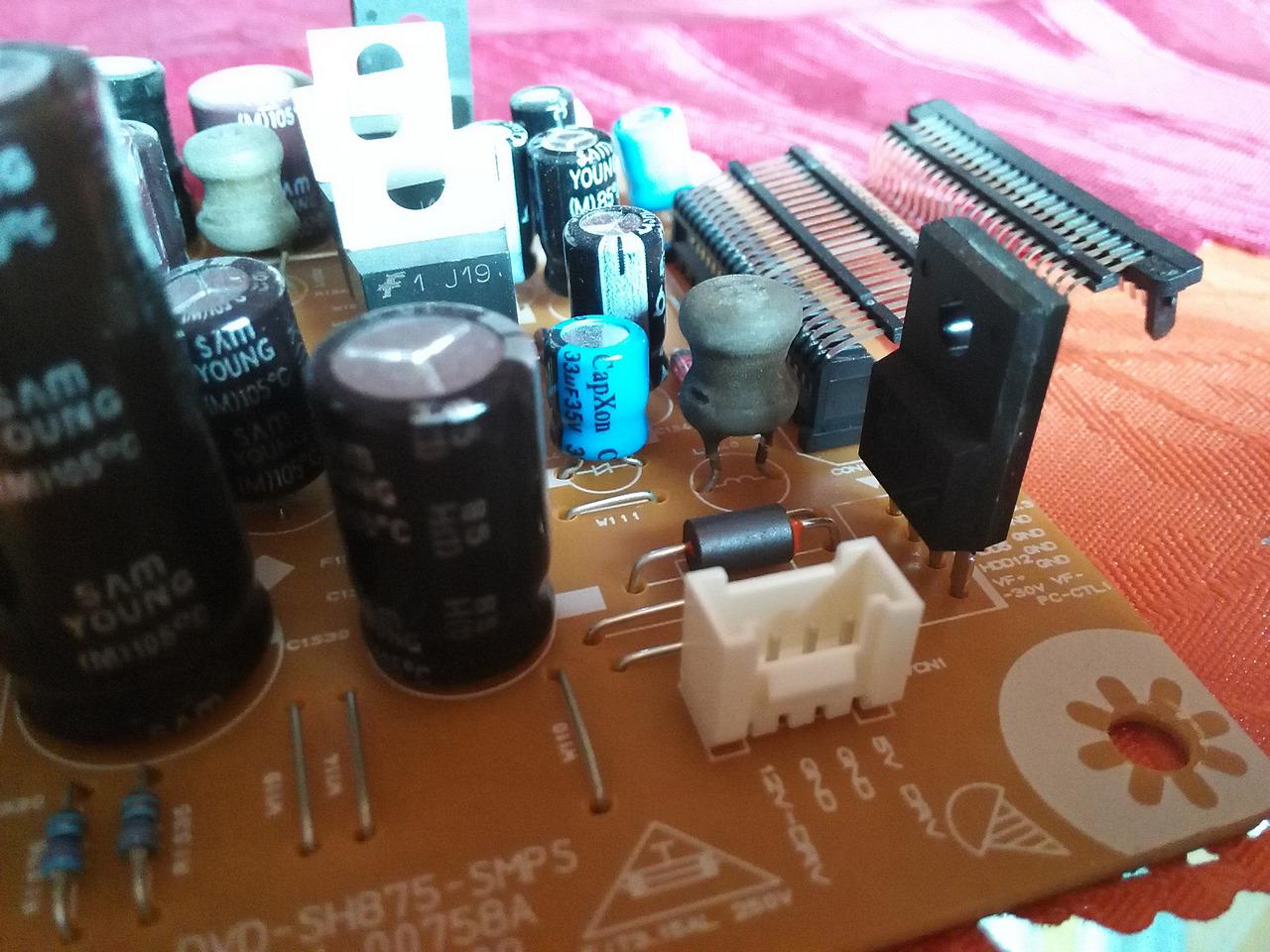 [16/04/2015] Update Mai 2015 mit 2.000-Watt-Monster (13)