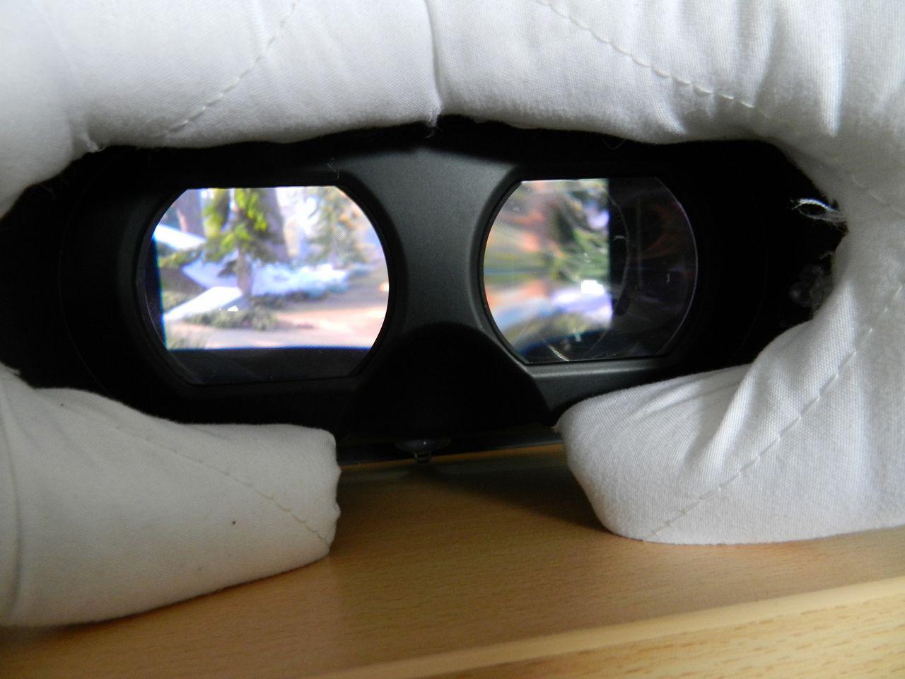 [02/04/2015] Frag-VR 1.0: VR-Brille selbst bauen - How-To im PCGHX-Forum (1)