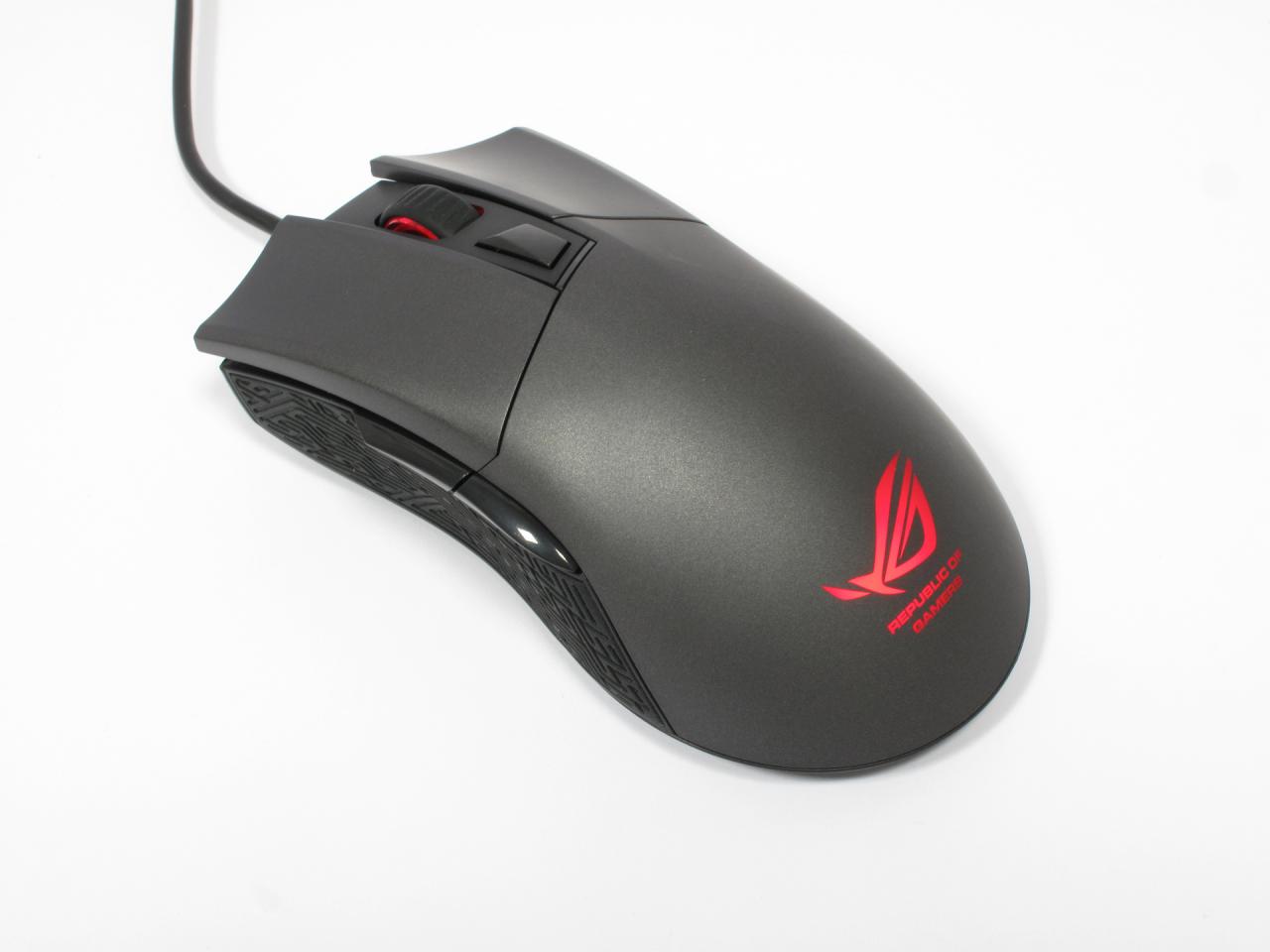 [22/04/2015] Asus ROG Gladius und Whetstone Gaming Mouse Pad: Asus' neue Spielermaus-Pad-Kombi im Test (1)