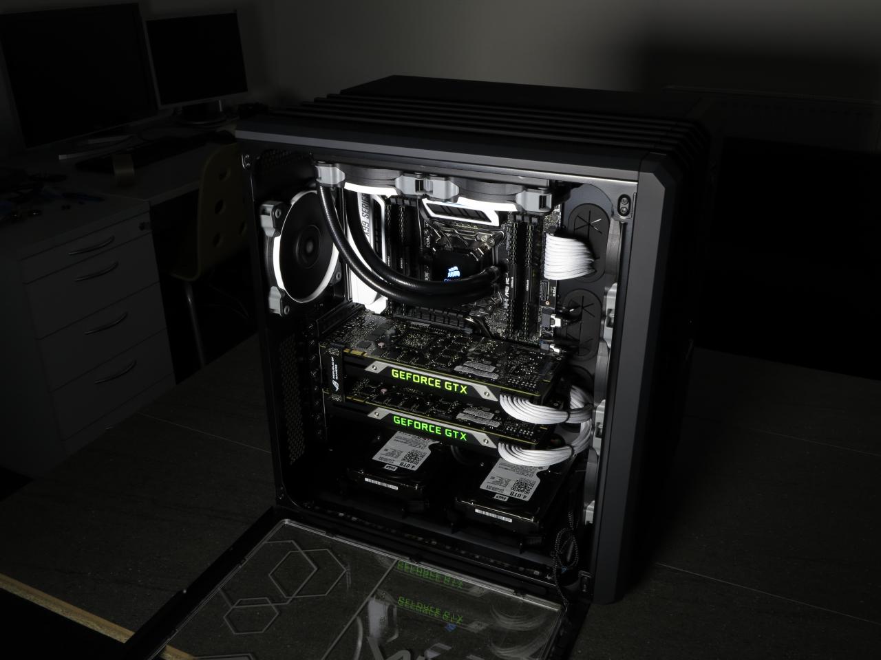[07/04/2015] Mifcom Battlebox Maximale Leistung durch zwei Geforce GTX Titan X (4)
