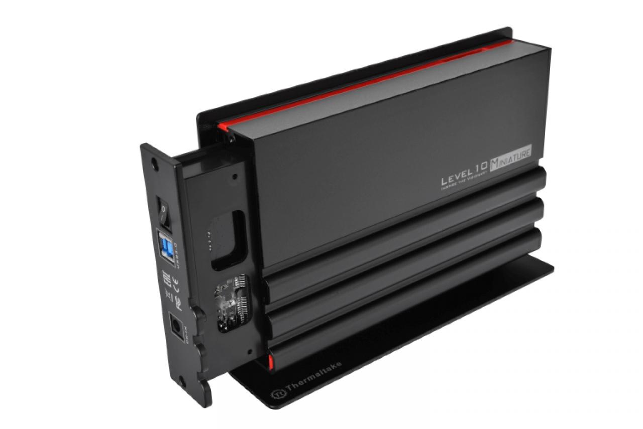 [08/04/2015] Thermaltake Level 10 Miniature