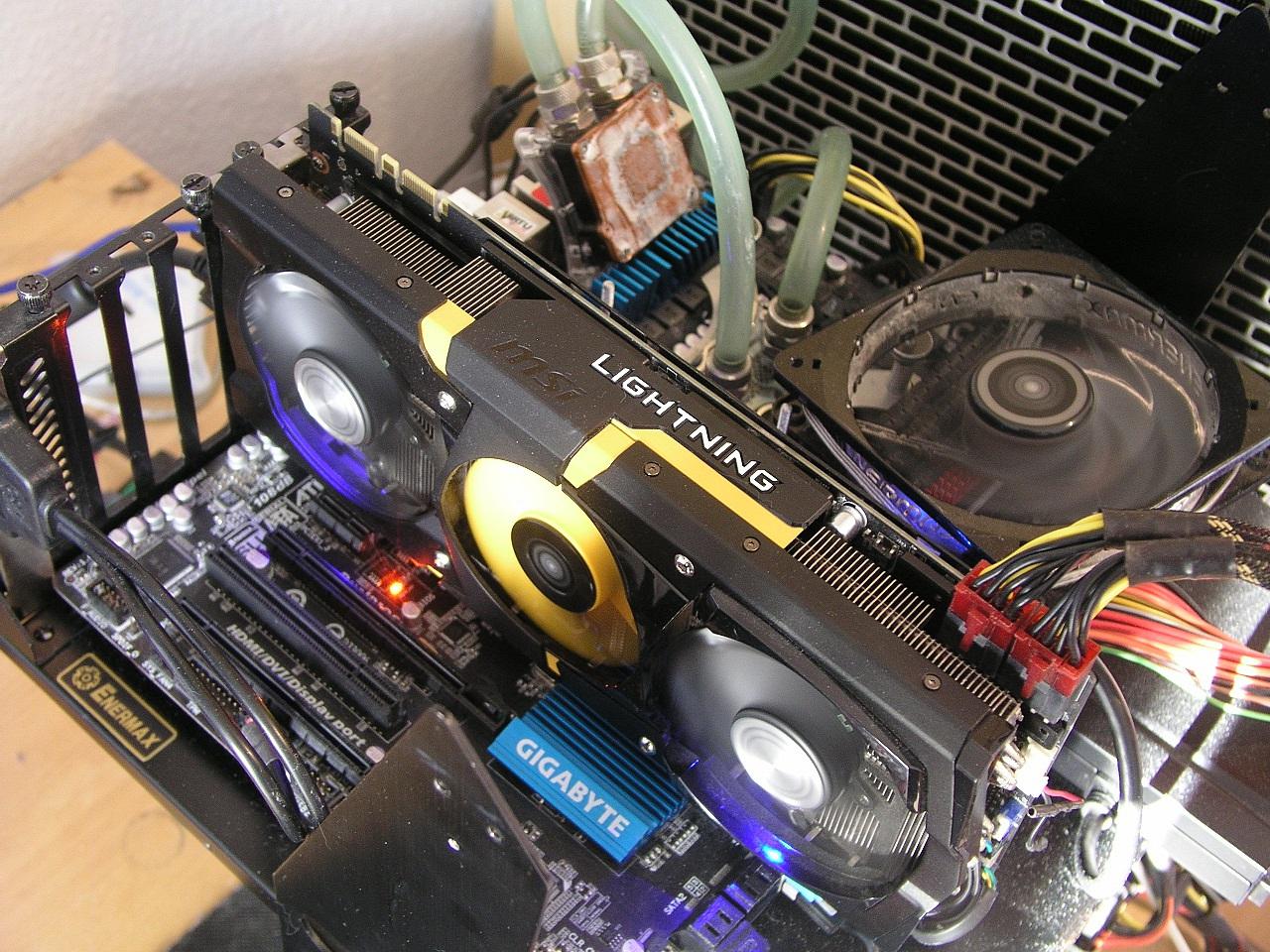 [08/05/2015] Update vom 10.05.2015: Titan X mit Mod, goldene GTX 465, HD 6850 ES und mehr (25)