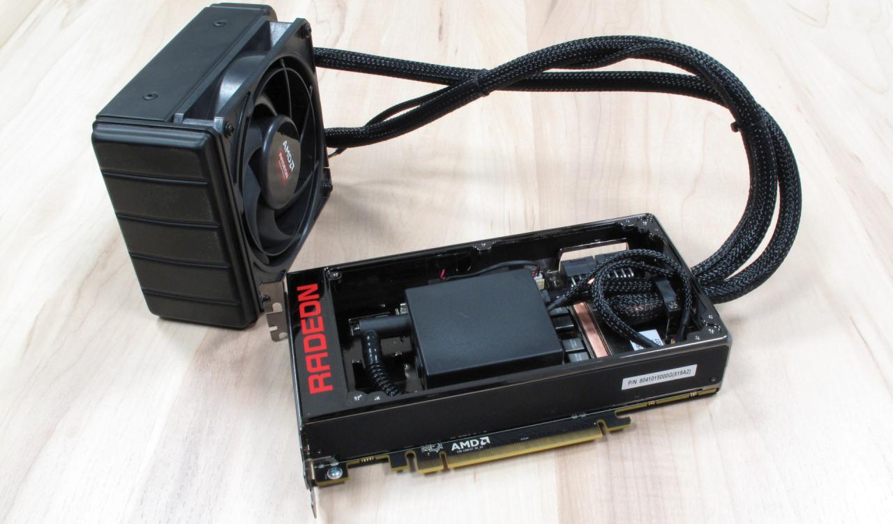 [23/06/2015] AMD Radeon R9 Fury X ohne Abdeckung