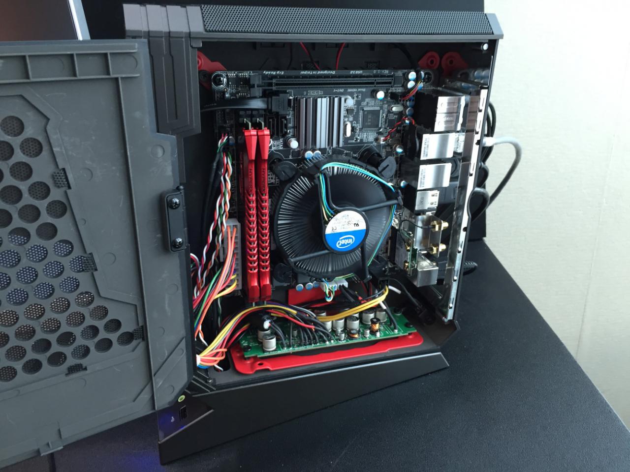 [02/06/2015] Gigabyte auf der Computex: Skylake-Mainboards mit Z170, H170 und B150 (3)