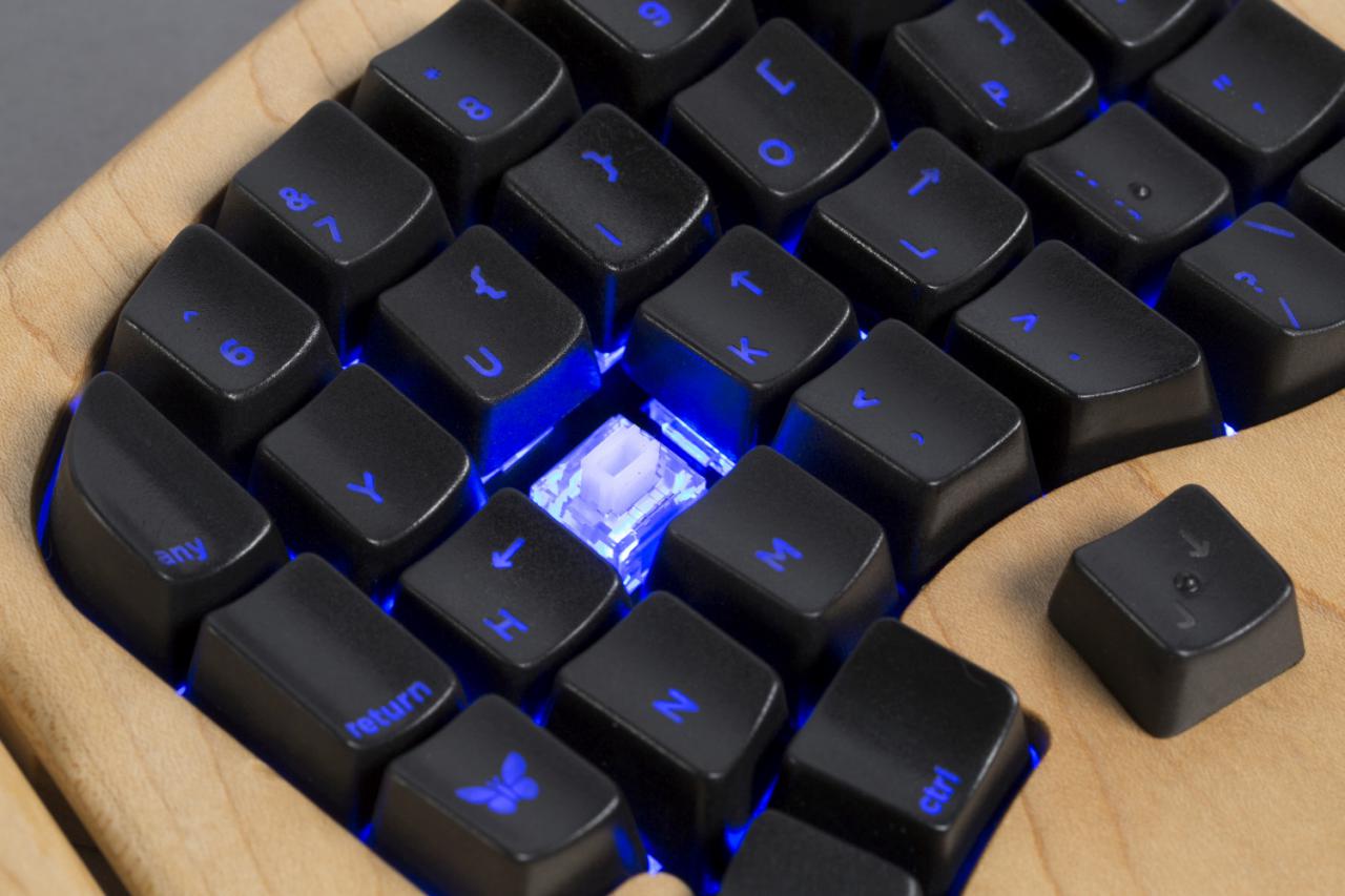 [16/06/2015] Keyboardio Model 01: 300-USD-Tastatur aus Ahornholz auf Kickstarter (4)