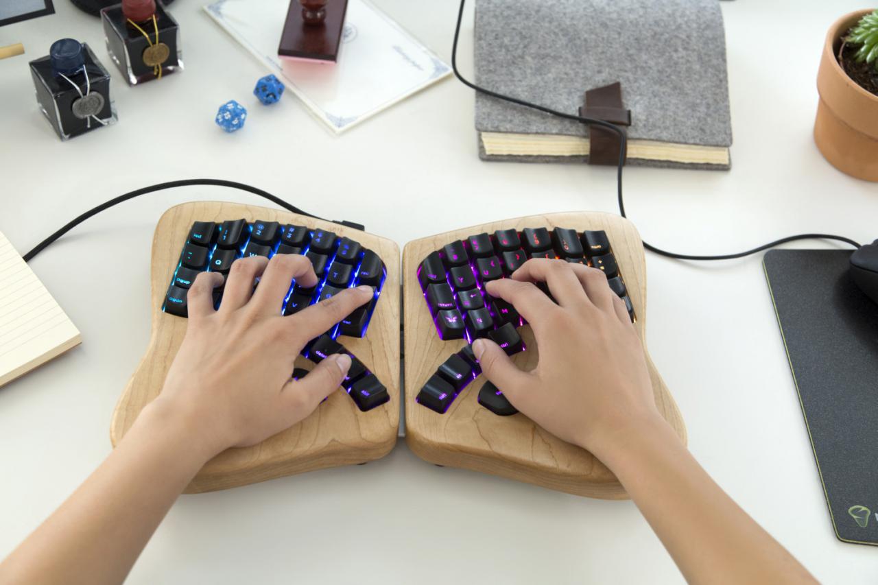 [16/06/2015] Keyboardio Model 01: 300-USD-Tastatur aus Ahornholz auf Kickstarter (5)