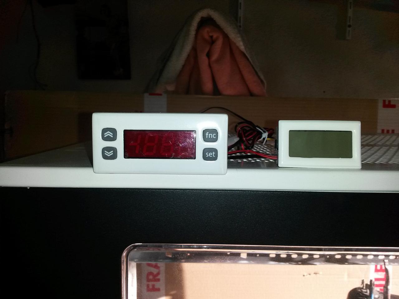 [08/06/2015] Casemod: Thermaltake Core X9 bekommt Wakü-Chiller spendiert (9)