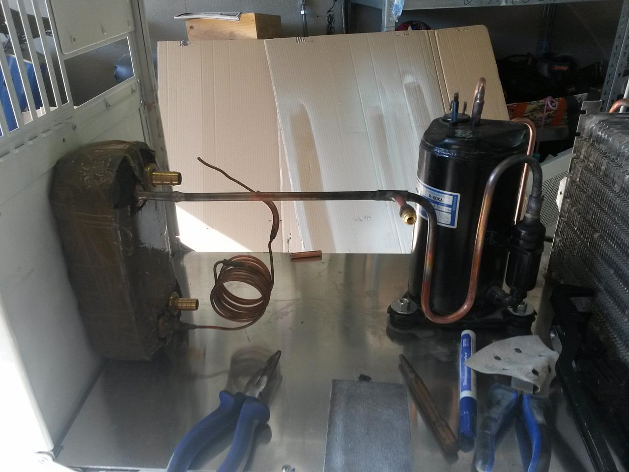 [08/06/2015] Casemod: Thermaltake Core X9 bekommt Wakü-Chiller spendiert (20)