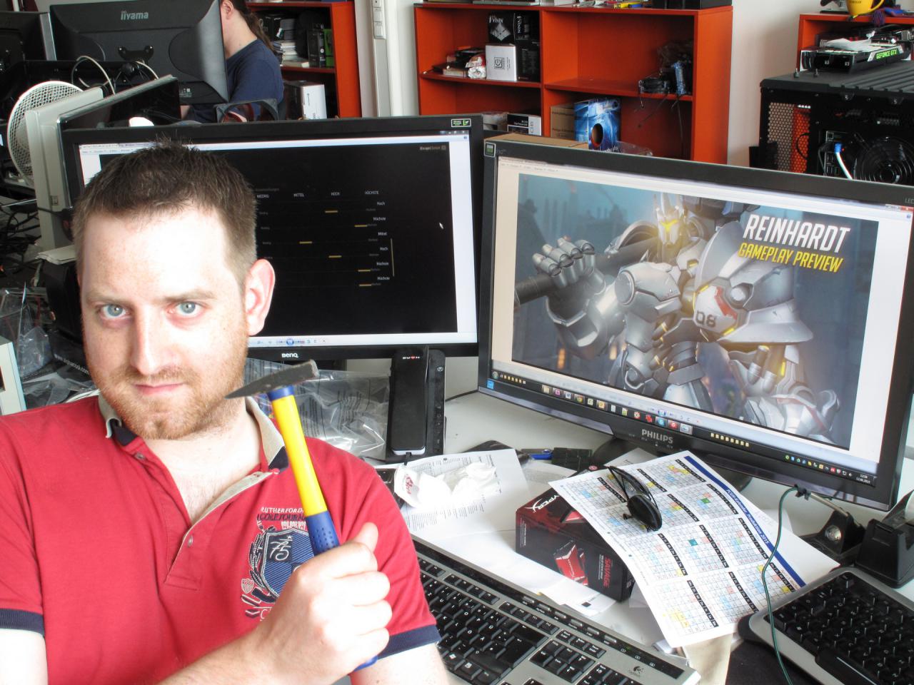 [12/06/2015] 14.6.2015: Laut des Branchenprimus Blizzard sowie unserer Kollegen von Buffed.de ist das Stuttgarter Bollwerk Reinhardt ein waschechter Tank in Blizzards Teamshooter Overwatch. Dieser Aussage müssen wir vehement widersprechen oder zumindest das PCGH-Reinhardt-Pendant 