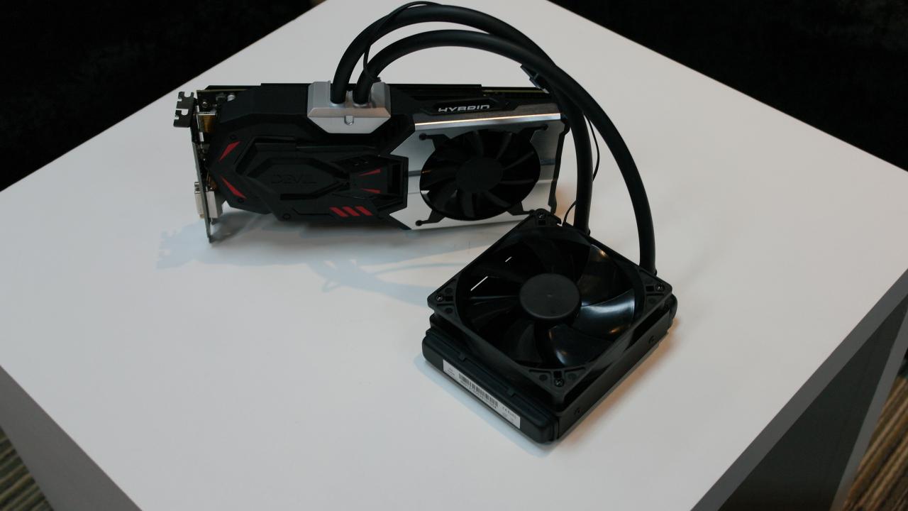 [04/06/2015] Powercolor R9 390X Devil: Erste Radeon mit Drittanbieter-Hybrid-Kühlung (6)