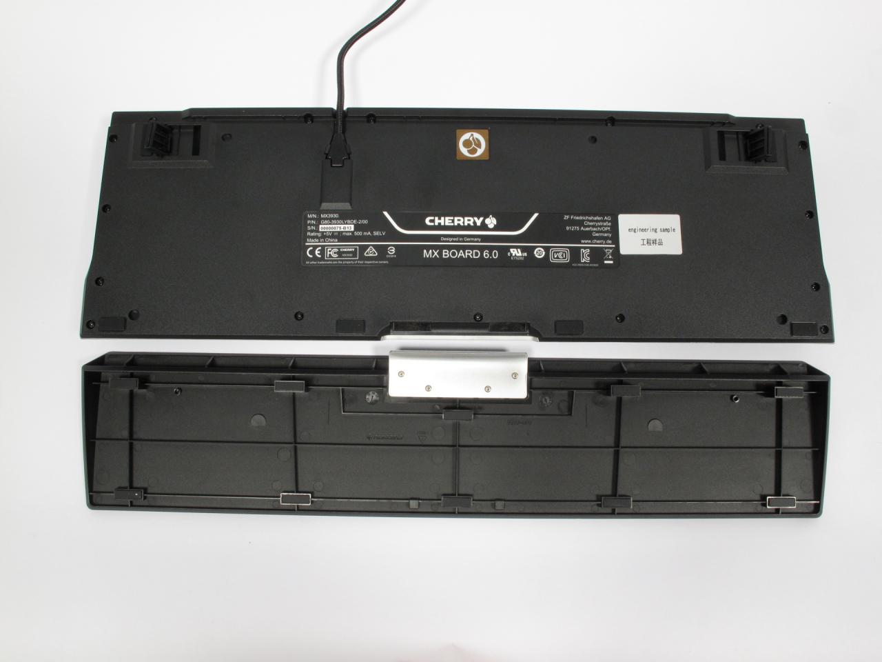 [11/06/2015] Cherry MX-Board 6.0: Das edle Mechanik-Flaggschiff des Schalterherstellers mit 1 ms Reaktionszeit im Test (11)