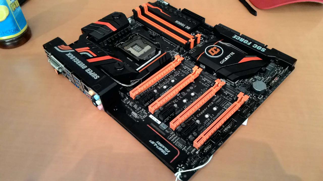 [22/07/2015] Gigabyte Z170 SOC Force: High-End-Mainboard für Skylake mit 24 Phasen (7)
